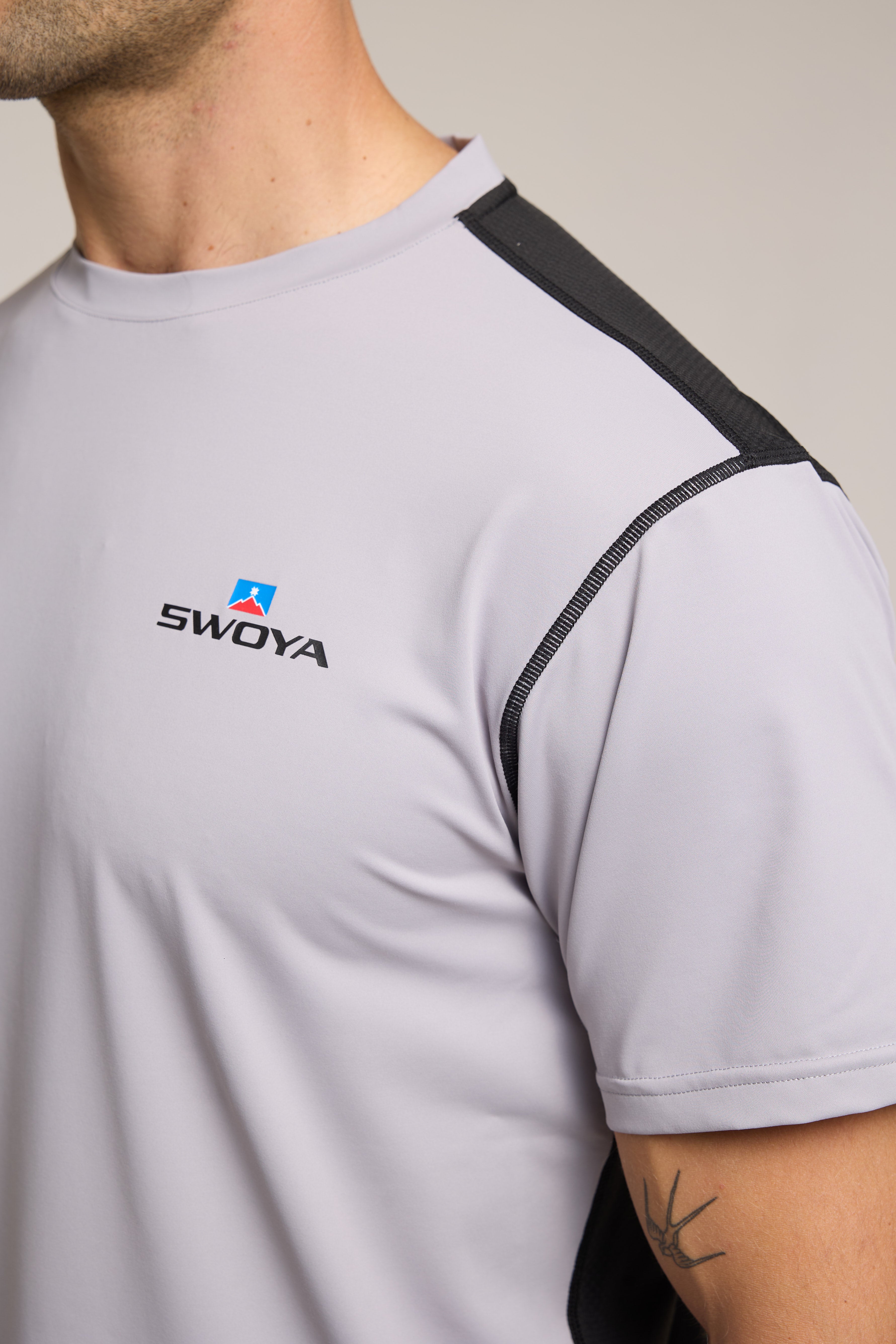 ST1 Tshirt Grey